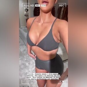 SKIMS Gray Fits Everybody Triangle Bralette